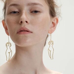Silhouette Line Art Earring